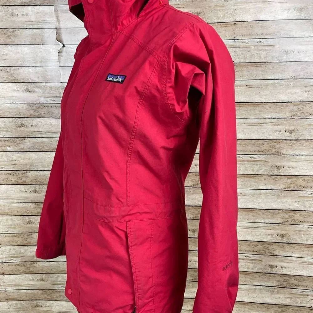 Patagonia Red Ski & Snow Jacket - Picture 2 of 12